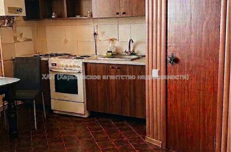 Продам квартиру, Молочная ул. , 1 кім., 46.30 м², советский ремонт 