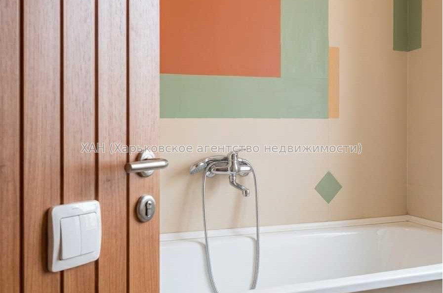 Продам квартиру, Молочная ул. , 1 кім., 46.30 м², советский ремонт 