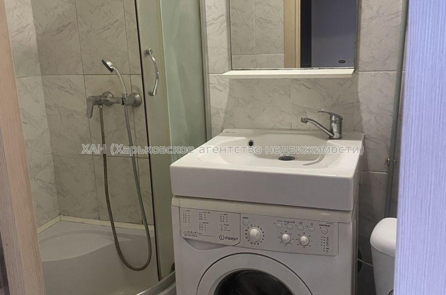 Продам квартиру, Салтовское шоссе , 1  ком., 18 м², евроремонт 