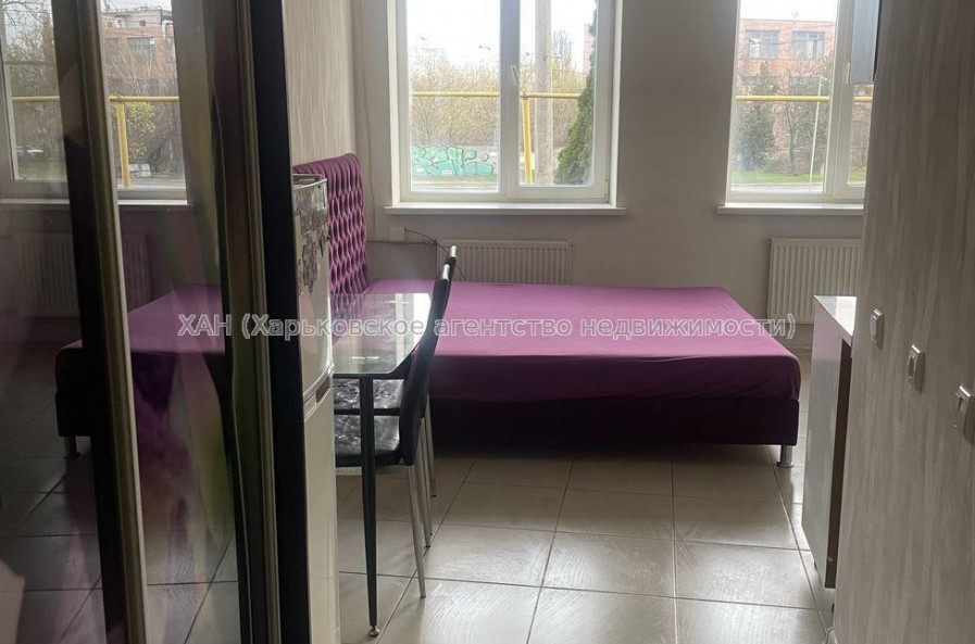 Продам квартиру, Салтовское шоссе , 1  ком., 18 м², евроремонт 