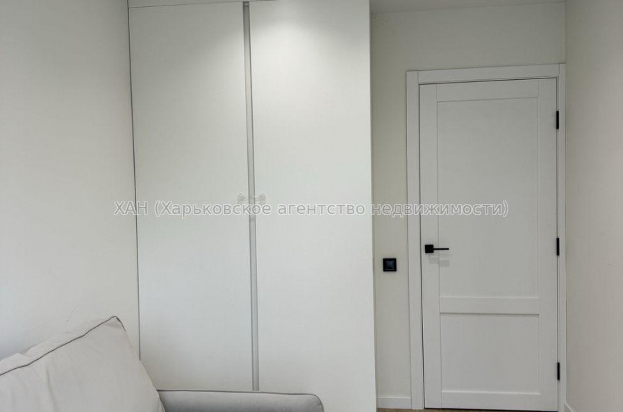 Продам квартиру, Гвардейцев Широнинцев ул. , 2  ком., 44 м², евроремонт 