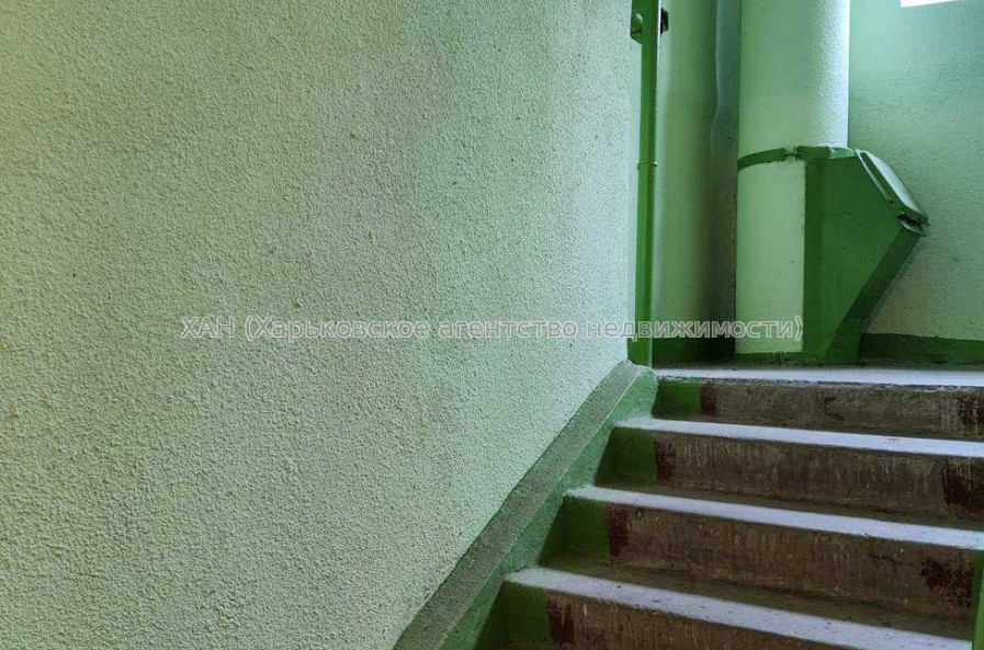 Продам квартиру, Холодногорская ул. , 1 кім., 32 м², советский ремонт 