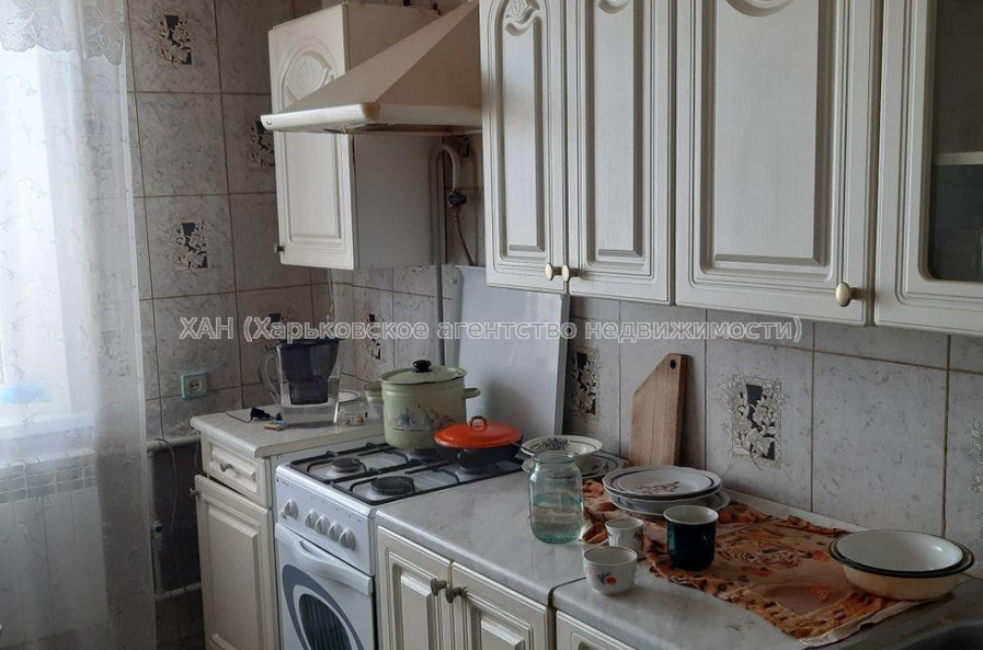 Продам квартиру, Пластичный пер. , 1 кім., 43 м², косметический ремонт 