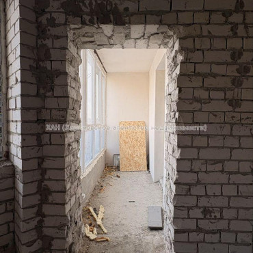 Продам квартиру, Профессорская ул. , 2 кім., 70.10 м², без внутренних работ 