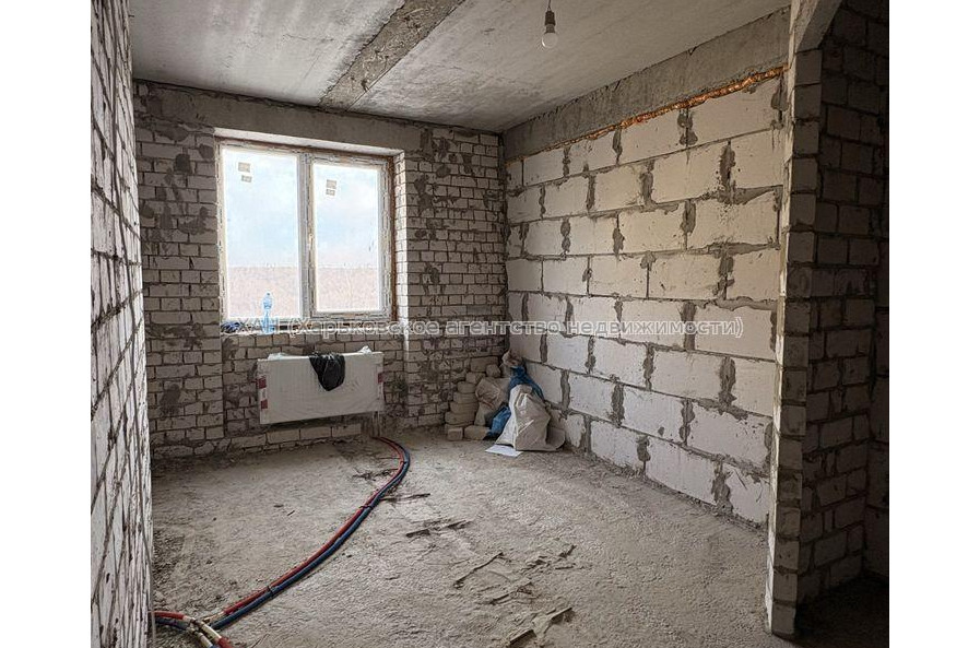 Продам квартиру, Профессорская ул. , 2 кім., 70.10 м², без внутренних работ 