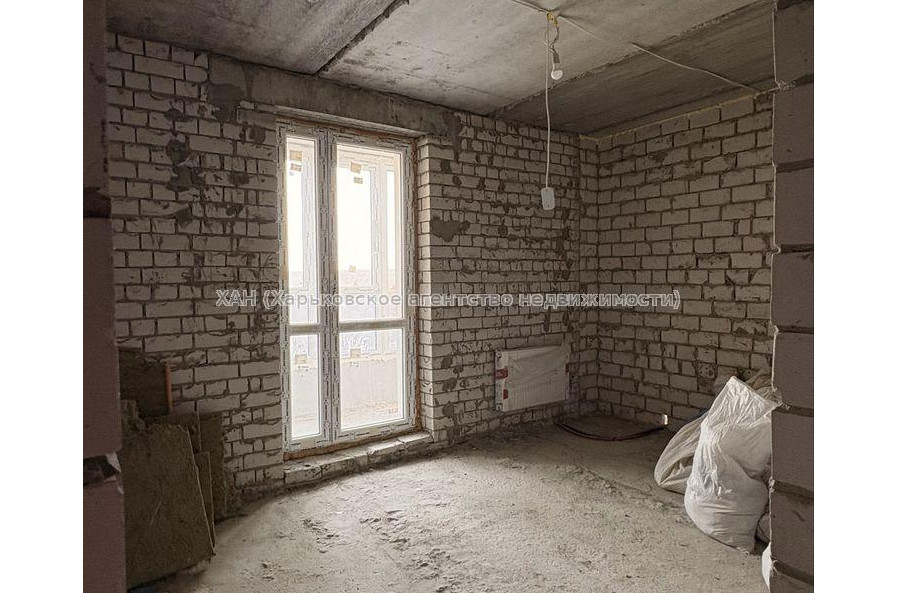 Продам квартиру, Профессорская ул. , 2 кім., 70.10 м², без внутренних работ 