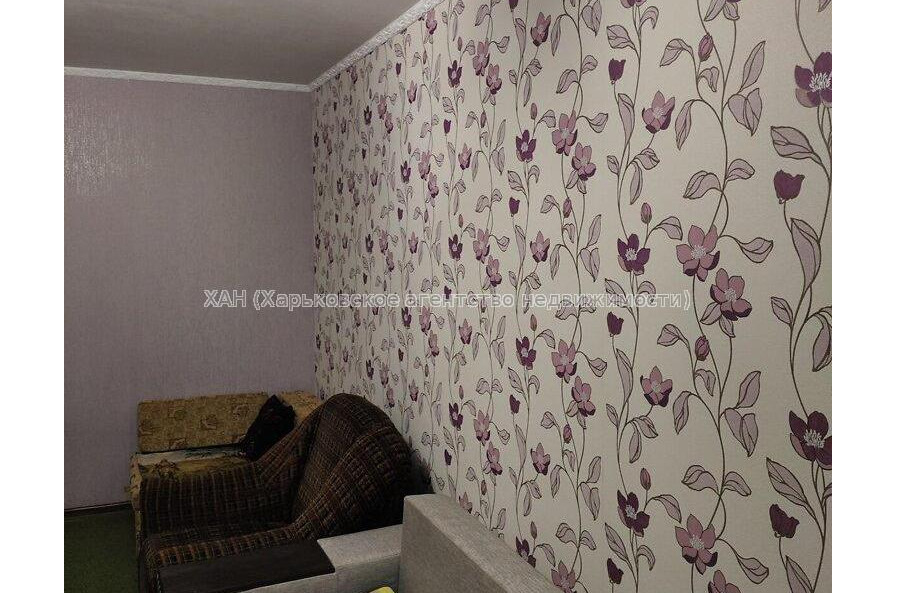 Продам квартиру, Волонтерская ул. , 1 кім., 32 м², частичный ремонт 