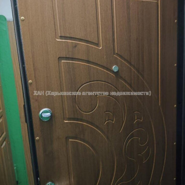 Продам квартиру, Волонтерская ул. , 1 кім., 32 м², частичный ремонт 