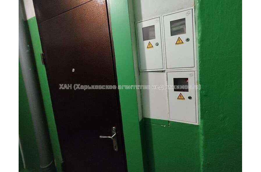 Продам квартиру, Волонтерская ул. , 1 кім., 32 м², частичный ремонт 