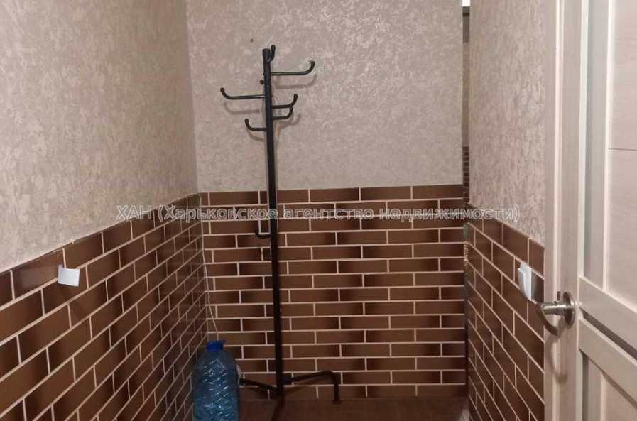 Продам квартиру, Науки просп. , 2  ком., 40 м², капитальный ремонт 