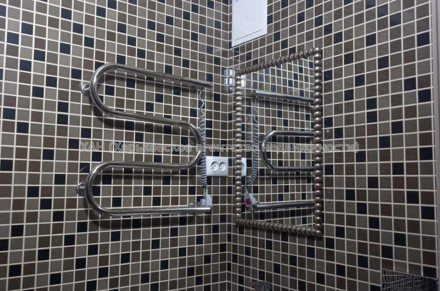 Продам квартиру, Науки просп. , 2  ком., 40 м², капитальный ремонт 