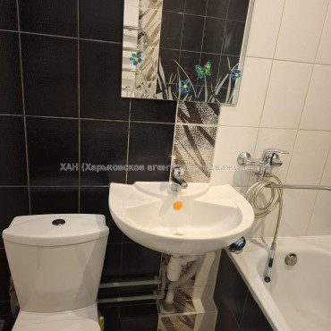 Продам квартиру, 1  ком., 36.50 м², капитальный ремонт 