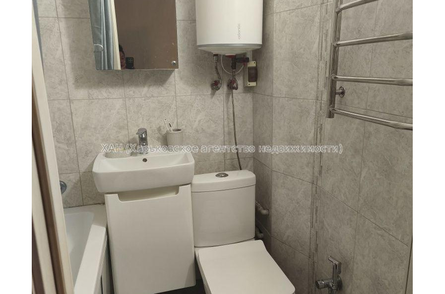 Продам квартиру, Холодногорская ул. , 1 кім., 31.70 м², капитальный ремонт 