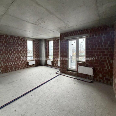 Продам квартиру, Сокольницкая ул. , 3  ком., 67 м², без внутренних работ 