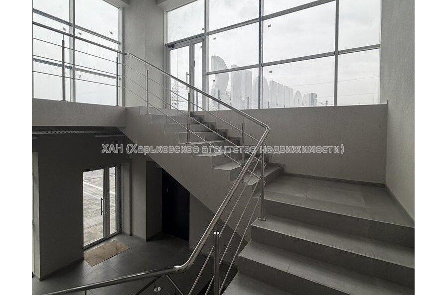 Продам квартиру, Сокольницкая ул. , 3  ком., 67 м², без внутренних работ 