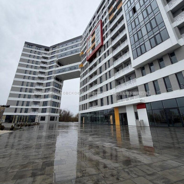 Продам квартиру, Сокольницкая ул. , 3  ком., 67 м², без внутренних работ 