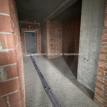 Продам квартиру, Сокольницкая ул. , 3  ком., 67 м², без внутренних работ 