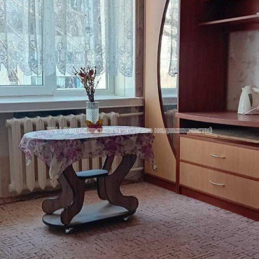 Продам квартиру, 23 Августа пер. , 1 кім., 18 м², косметический ремонт 