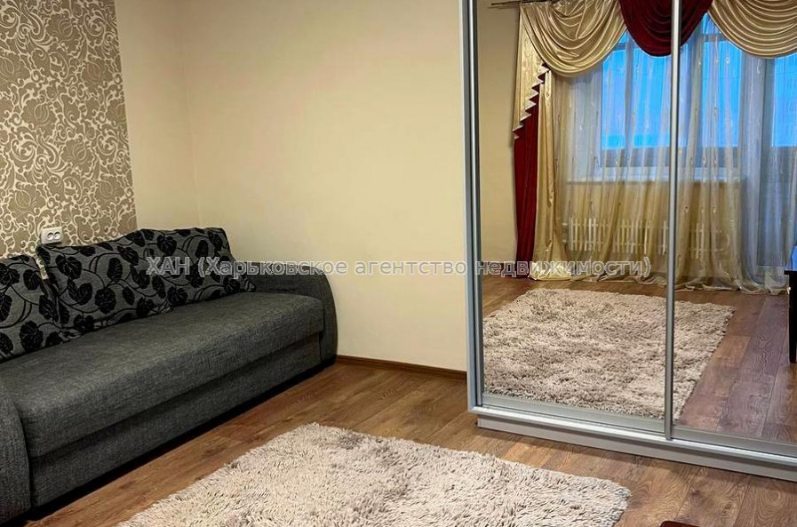 Продам квартиру, Европейская ул. , 1  ком., 35 м², косметический ремонт 