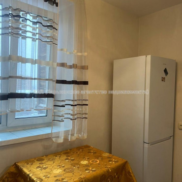 Продам квартиру, Европейская ул. , 1  ком., 35 м², косметический ремонт 