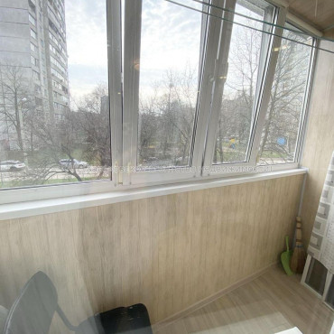 Продам квартиру, Валентиновская ул. , 2 кім., 46 м², евроремонт 