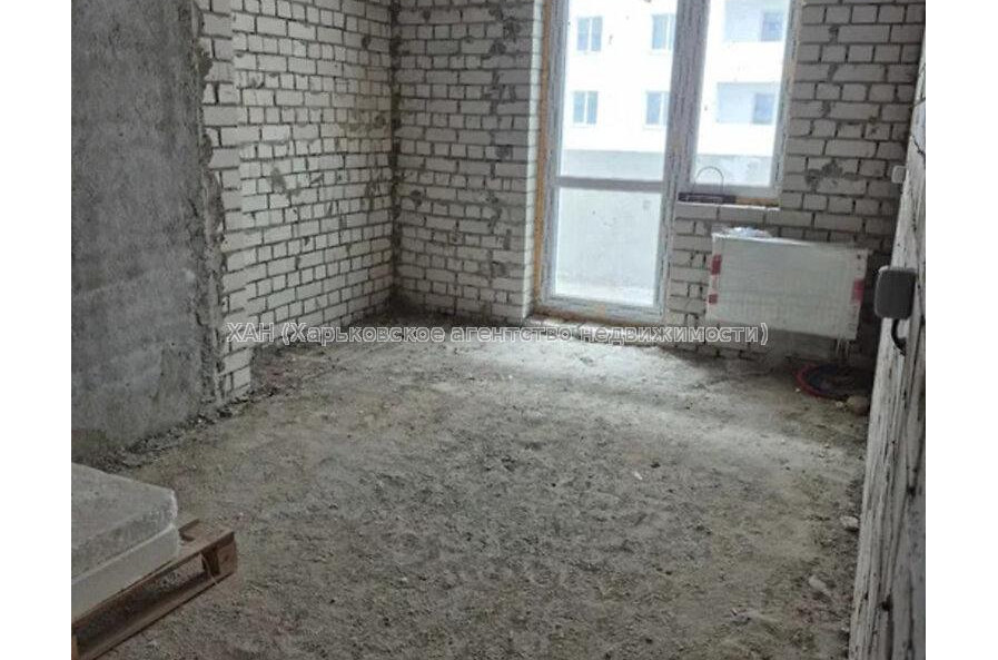 Продам квартиру, Шевченковский пер. , 1 кім., 42.20 м², без внутренних работ 