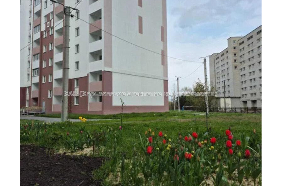 Продам квартиру, Шевченковский пер. , 1 кім., 42.20 м², без внутренних работ 