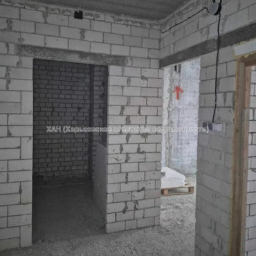 Продам квартиру, Шевченковский пер. , 1 кім., 42.20 м², без внутренних работ 