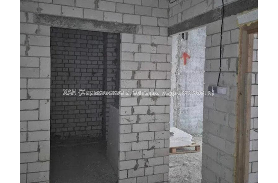 Продам квартиру, Шевченковский пер. , 1 кім., 42.20 м², без внутренних работ 