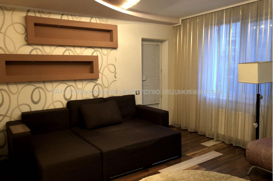 Продам квартиру, Соборности Украины ул. , 1 кім., 48.30 м², евроремонт 