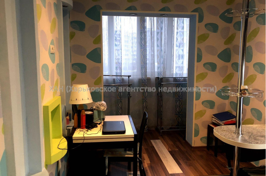 Продам квартиру, Соборности Украины ул. , 1 кім., 48.30 м², евроремонт 