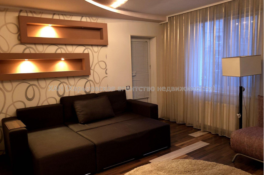 Продам квартиру, Соборности Украины ул. , 1 кім., 48.30 м², евроремонт 