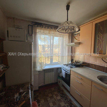 Продам квартиру, Камышовая ул. , 1 кім., 28 м², советский ремонт 