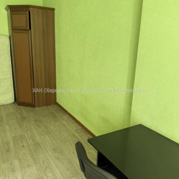 Продам квартиру, Кушнарева ул. , 1 кім., 38 м², капитальный ремонт 