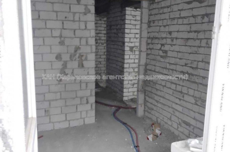 Продам квартиру, Лисаветинская ул. , 2 кім., 52.50 м², без внутренних работ 