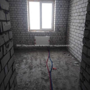 Продам квартиру, Лисаветинская ул. , 2 кім., 52.50 м², без внутренних работ 