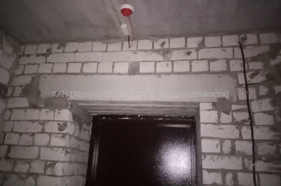 Продам квартиру, Лисаветинская ул. , 2 кім., 52.50 м², без внутренних работ 