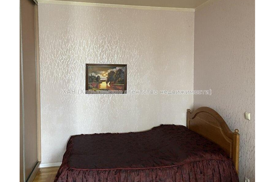 Продам квартиру, Победы просп. , 2 кім., 47 м², капитальный ремонт 