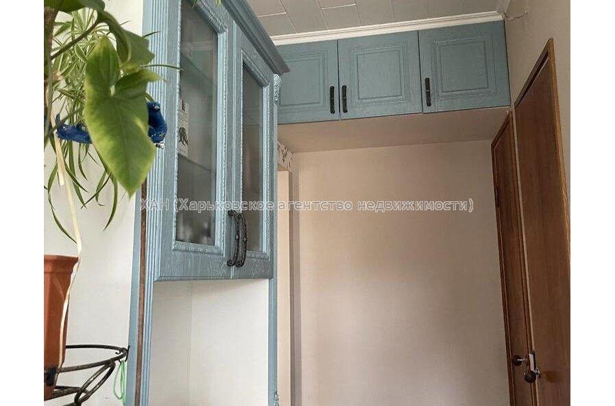 Продам квартиру, Победы просп. , 2 кім., 47 м², капитальный ремонт 