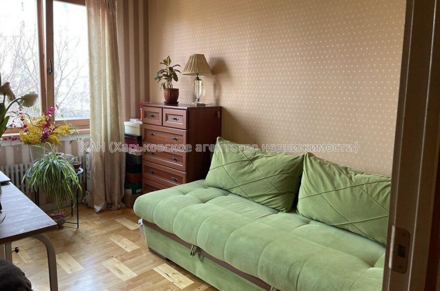 Продам квартиру, Победы просп. , 2 кім., 47 м², капитальный ремонт 