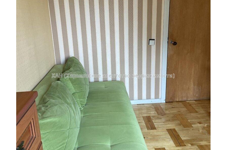 Продам квартиру, Победы просп. , 2 кім., 47 м², капитальный ремонт 