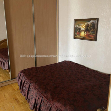 Продам квартиру, Победы просп. , 2 кім., 47 м², капитальный ремонт 