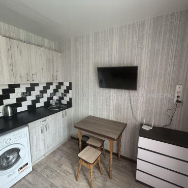 Продам квартиру, Салтовское шоссе , 1 кім., 20 м², без внутренних работ 