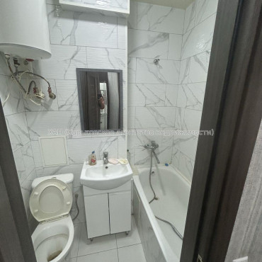 Продам квартиру, Салтовское шоссе , 1 кім., 20 м², без внутренних работ 