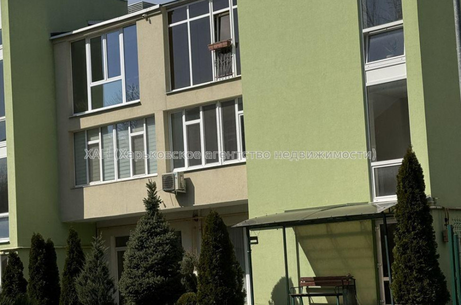 Продам квартиру, Липовая ул. , 2 кім., 72.20 м², без ремонта 