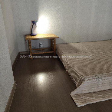 Продам квартиру, Николаевская ул. , 1 кім., 17.40 м², капитальный ремонт 