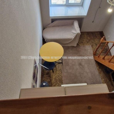 Продам квартиру, Николаевская ул. , 1 кім., 23.60 м², капитальный ремонт 