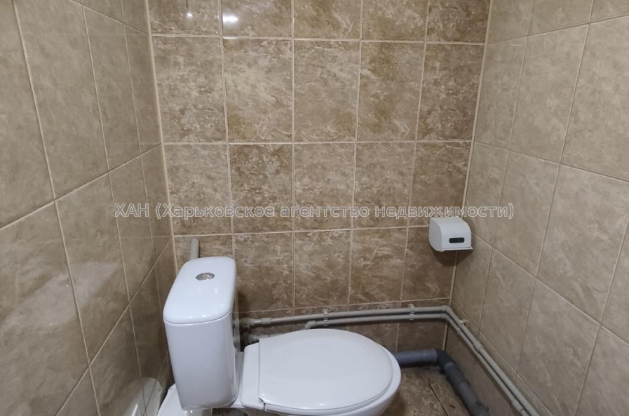 Продам квартиру, Николаевская ул. , 1 кім., 17.40 м², капитальный ремонт 