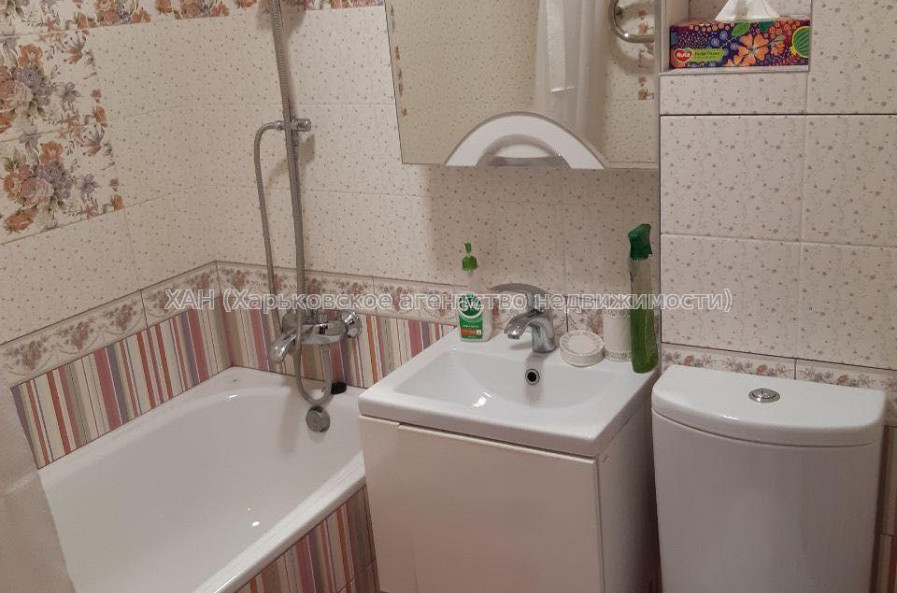 Продам квартиру, Академика Павлова ул. , 1 кім., 33 м², евроремонт 