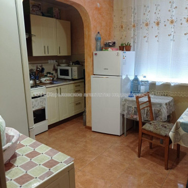 Продам квартиру, Амосова ул. , 3  ком., 69 м², евроремонт 